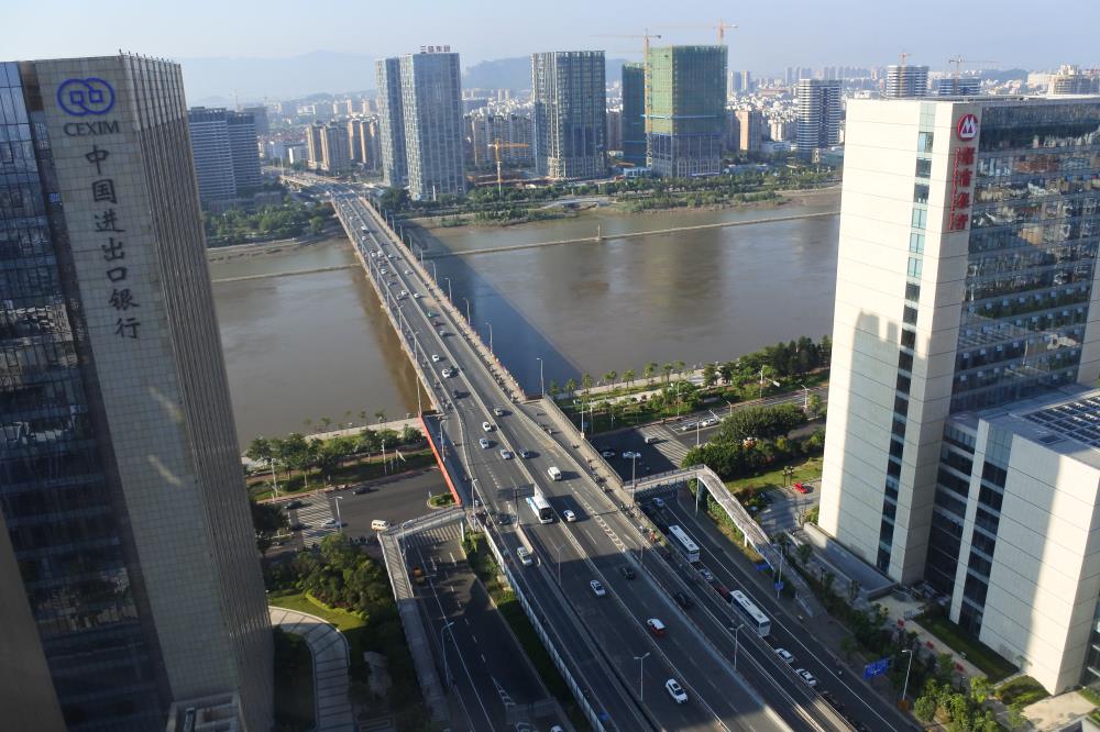 热烈庆祝福建易顺建筑工程有限公司乔迁之喜