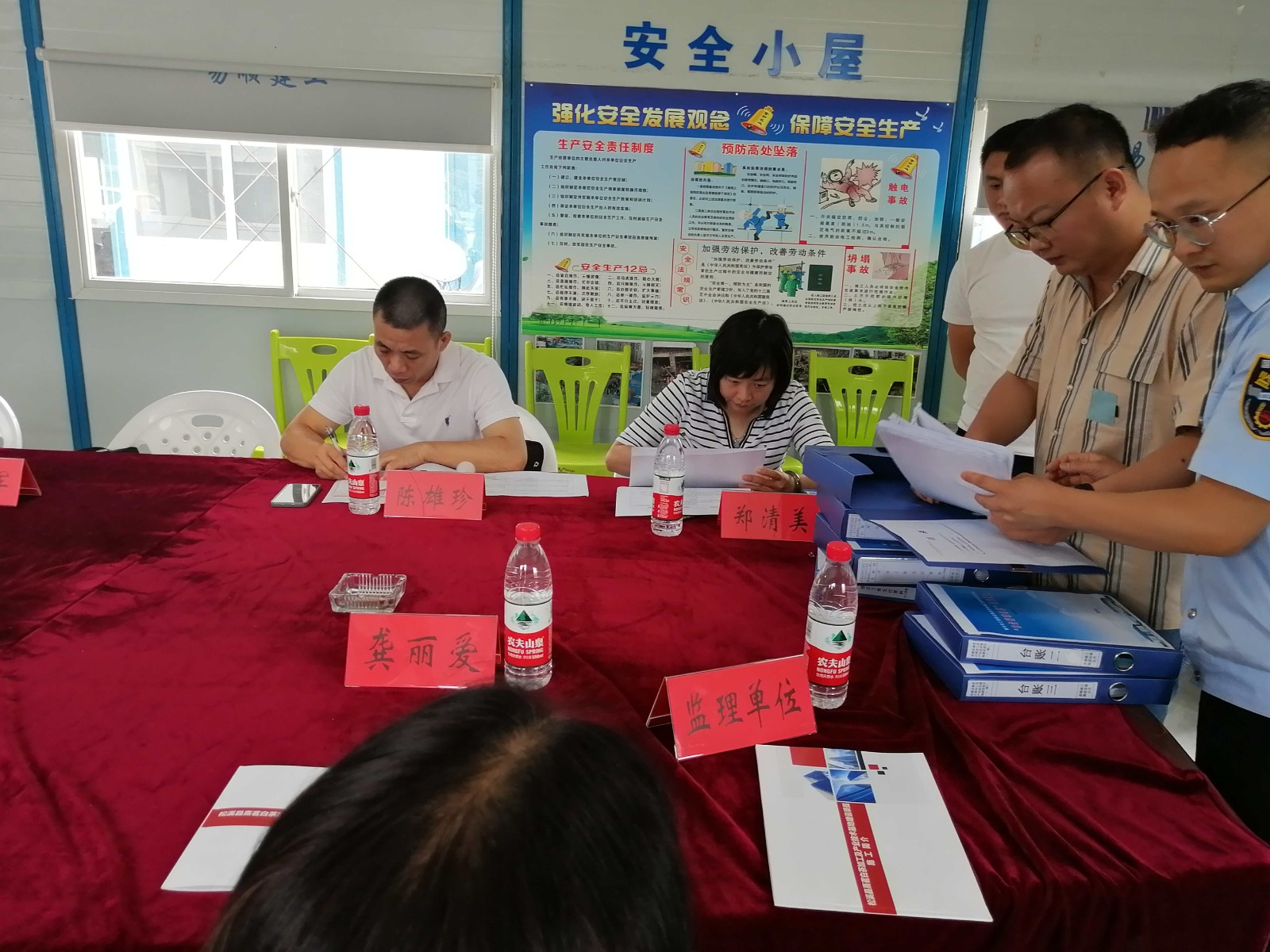 省保障农民工工资支付工作考核组深入松溪县熹茗白茶加工及产业技术基地建设项目(一期)开展2022年度保障农民工工资支付考核工作