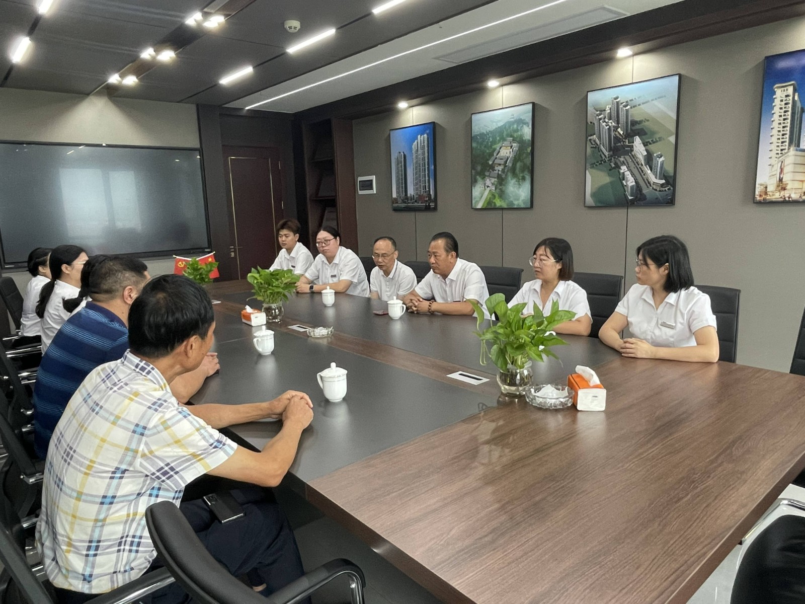 松溪县人民法院深入企业,提供贴心指导助力企业发展